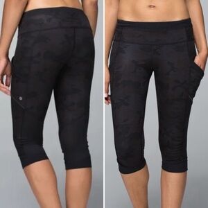 Lululemon run for fun crop black camo leggings size 6